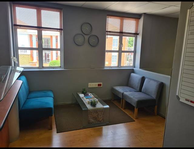 OFFICE PROPERTY TO RENT IN BOSKRUIN